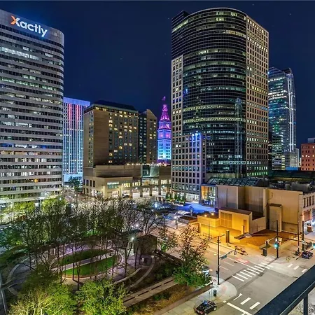 Larimer Square, Parking Included, At The Windsor